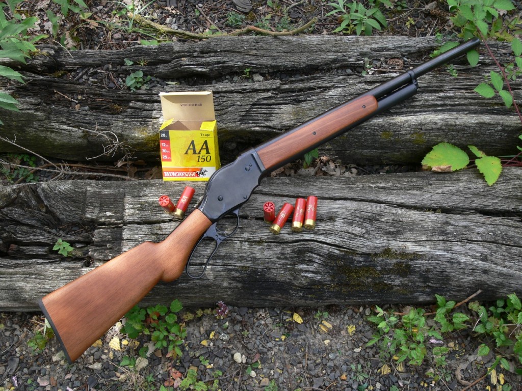 Dénommée modèle 87 W « COWBOY series », la réplique du shotgun Winchester modèle 1887 que nous avons testée au cours de l’été 2006 pour le magazine « Action Armes & Tir » avait été réalisée par la firme chinoise Norinco (China North Industries Corporation), en association avec l'importateur allemand Frankonia, d'où l'apparition d'une nouvelle dénomination commerciale : Norconia.